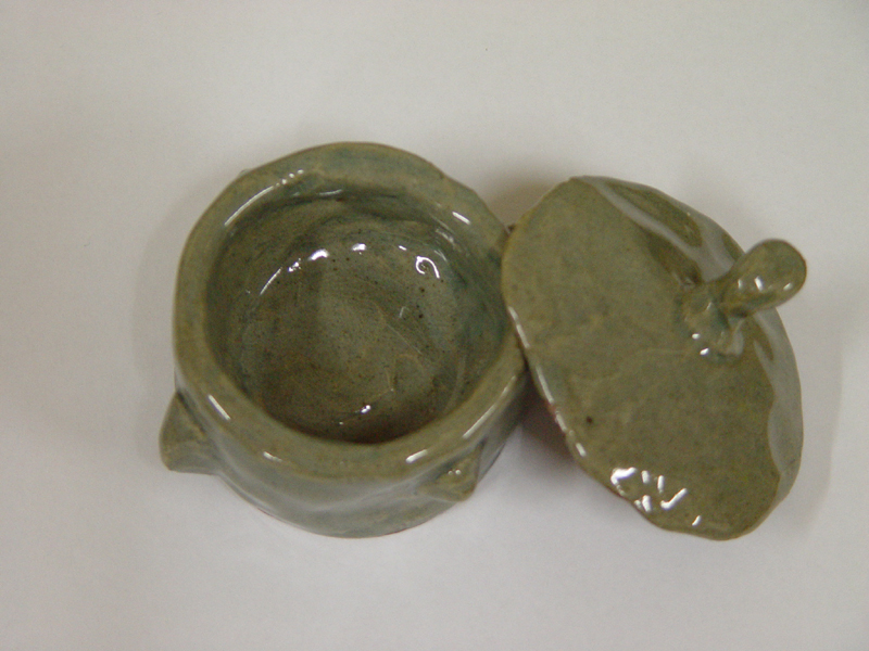 ��������